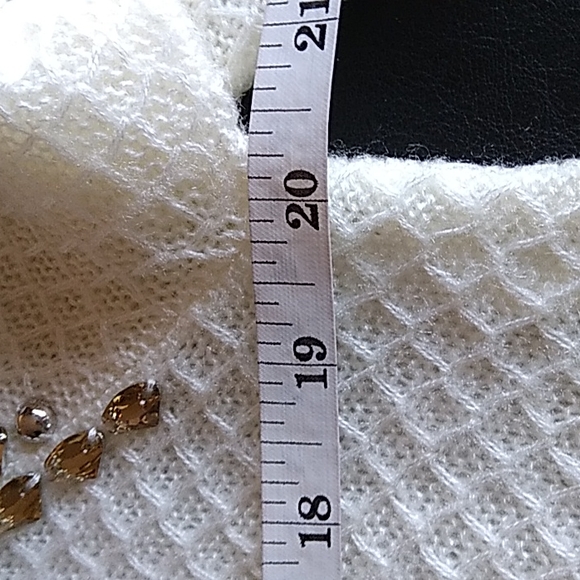 Chico's  Ivory sweater L sz 2 - Picture 12 of 13